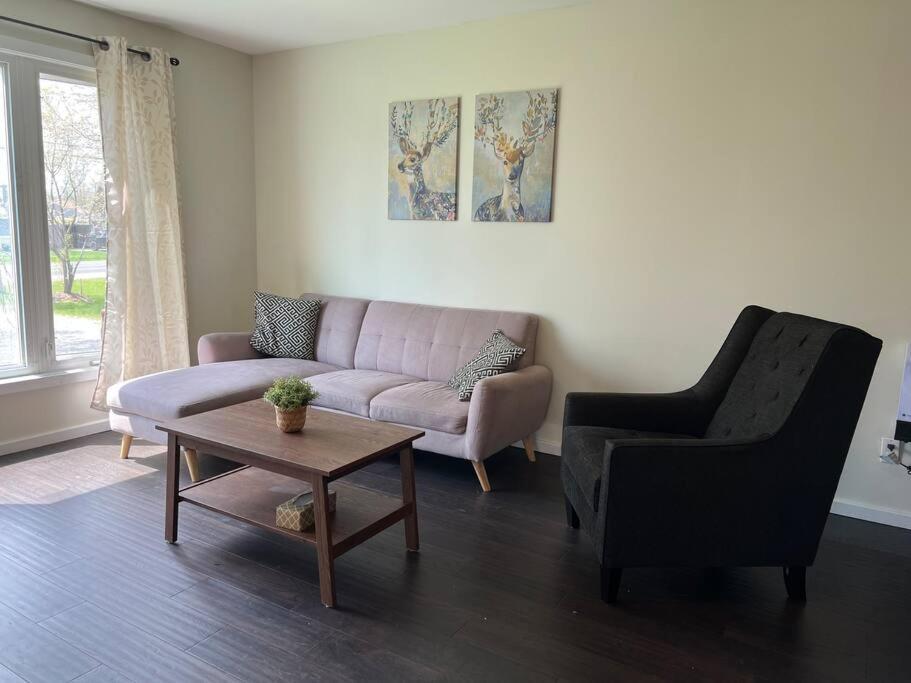 Family Friendly Cottage ☆Walking Distance To Beach Lion's Head Esterno foto